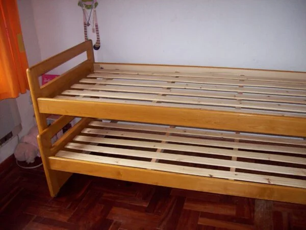 CAMA NIDO MADERA DE GUATAMBU LUSTRADA - Imagen 2