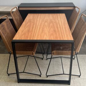 MESA INDUSTRIAL PARAISO 1.20 M + 4 SILLAS TULUM