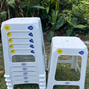 SET X 6 BANQUITOS APILABLES