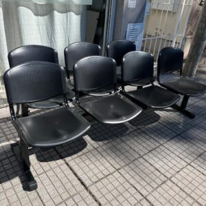 SILLAS TANDEM PLASTICO INYECTADO O TAPIZADAS