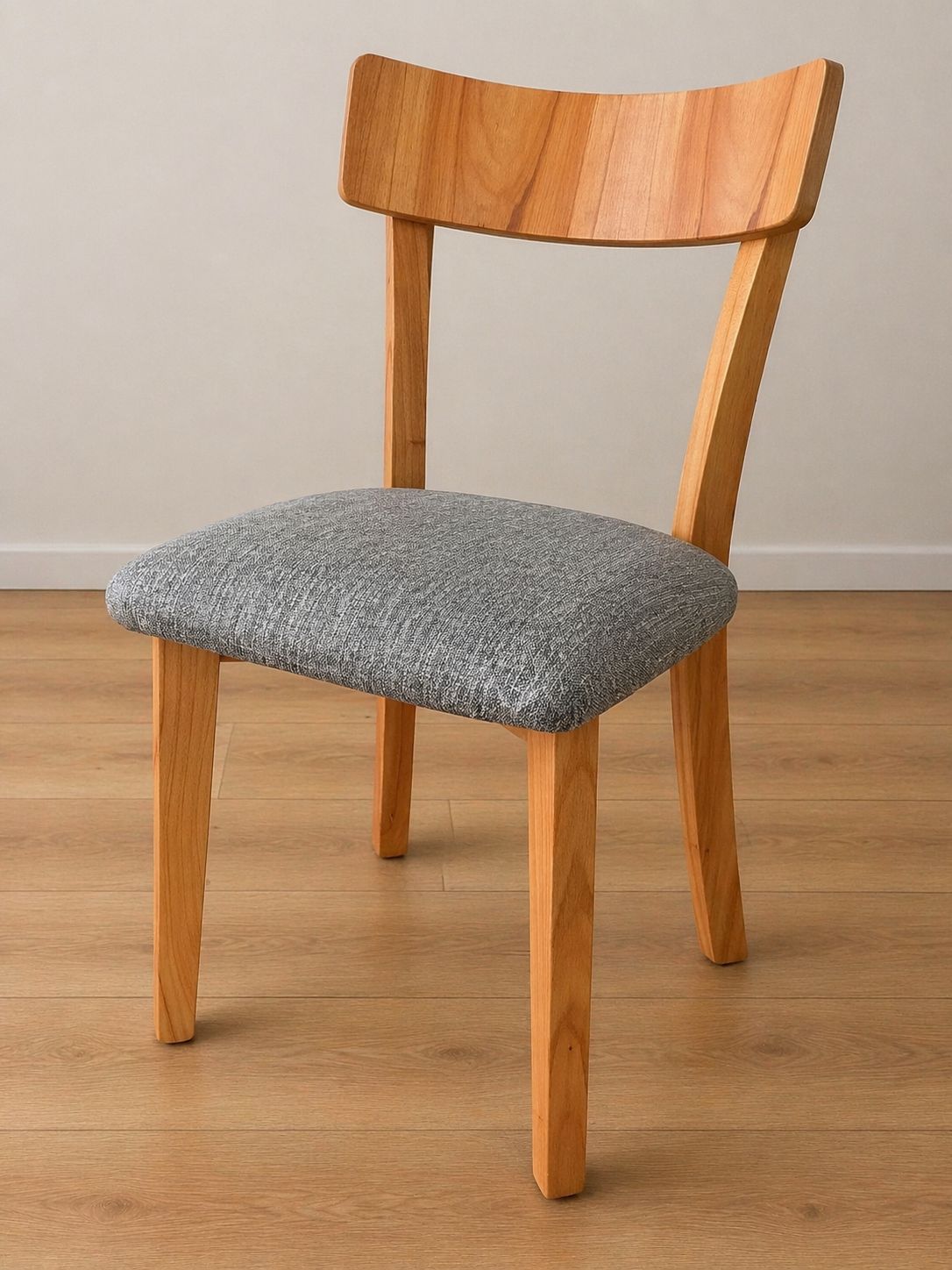 MESA DE 1.30 X 80 + 4 SILLAS ENGEL - Imagen 3